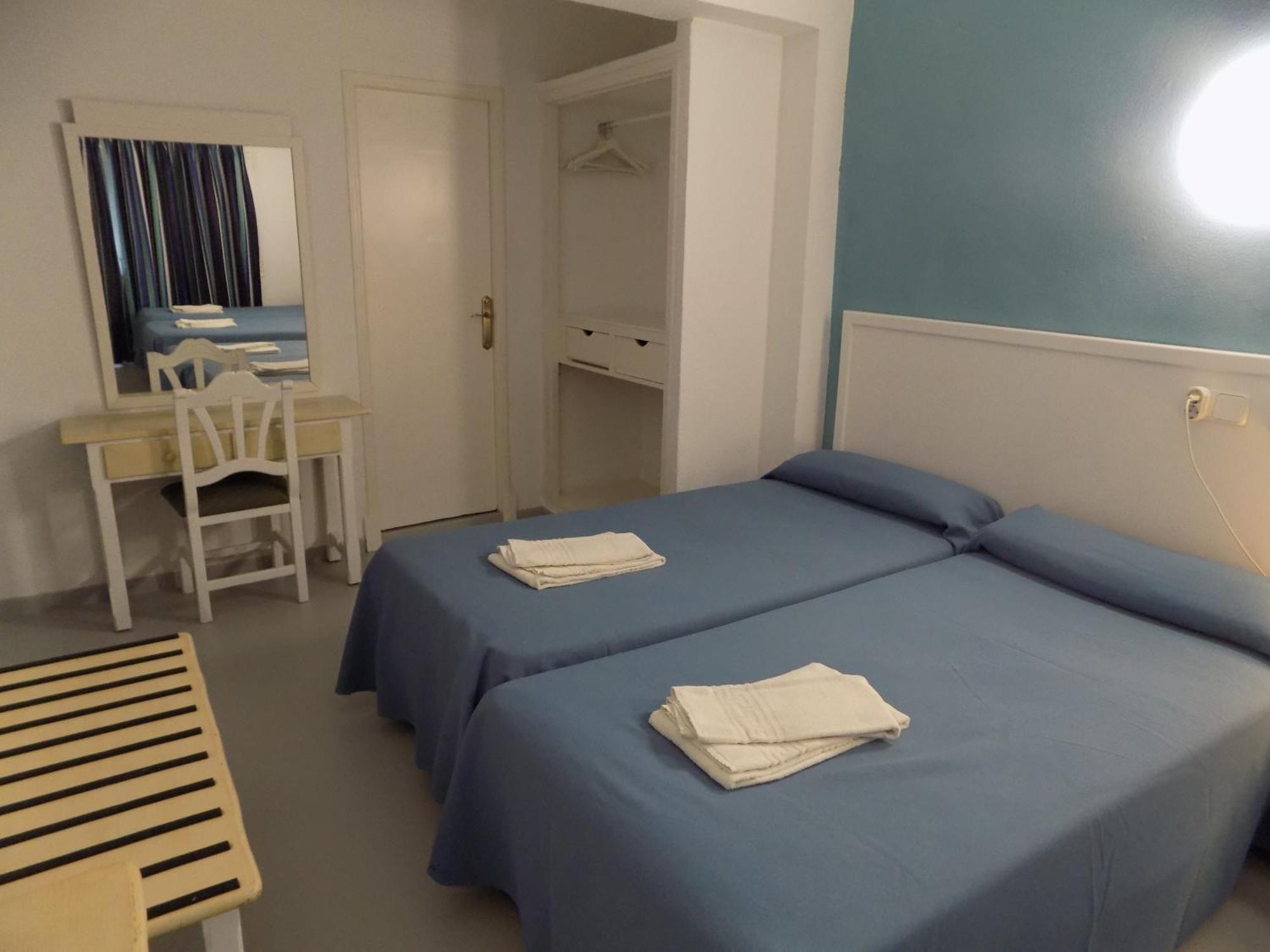 Hostal Villa Maruja Эл Аренал Номер фото