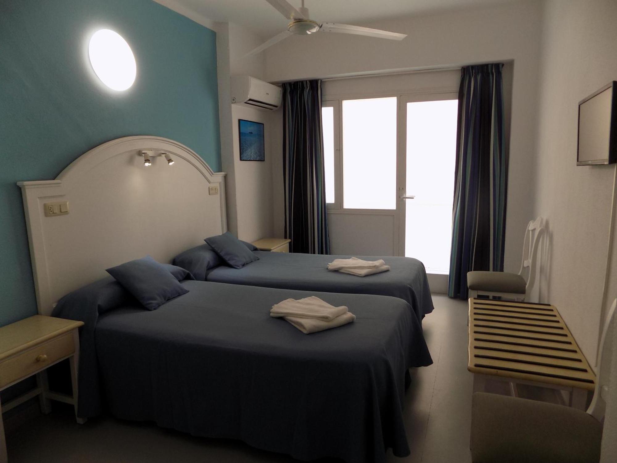 Hostal Villa Maruja Эл Аренал Номер фото