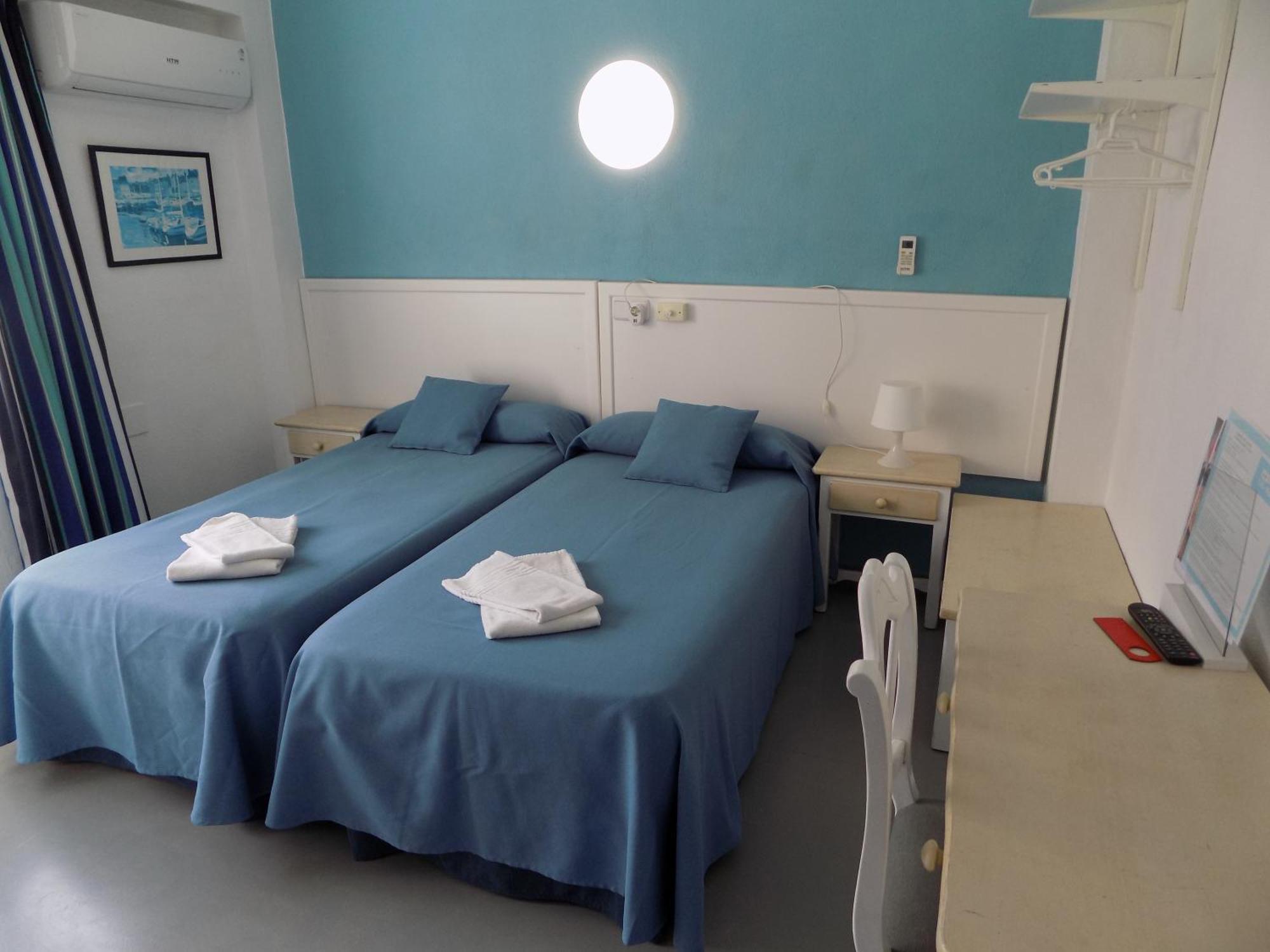 Hostal Villa Maruja Эл Аренал Номер фото